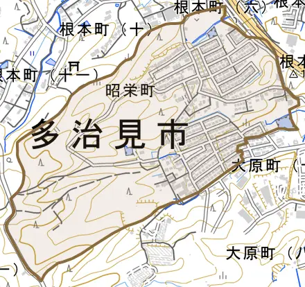 昭栄町とその周辺の地図。町の範囲を重ねている