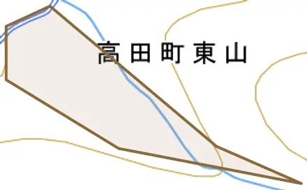 高田町東山とその周辺の地図。町の範囲を重ねている