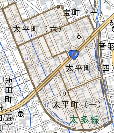 太平町とその周辺の地図。町の範囲を重ねている