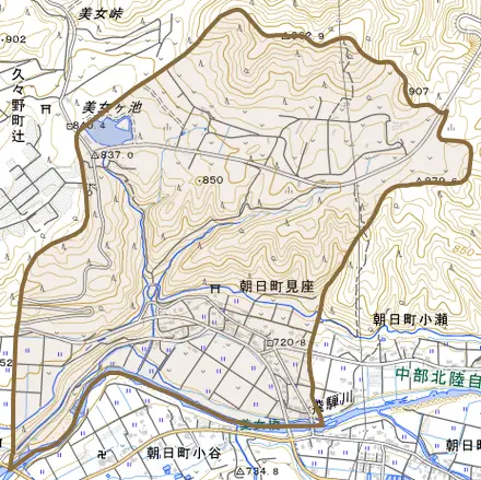 朝日町見座とその周辺の地図。町の範囲を重ねている