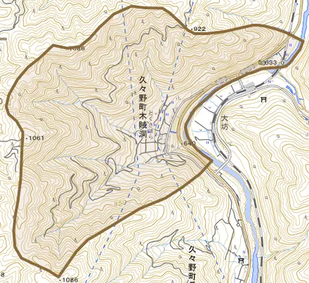 久々野町木賊洞とその周辺の地図。町の範囲を重ねている