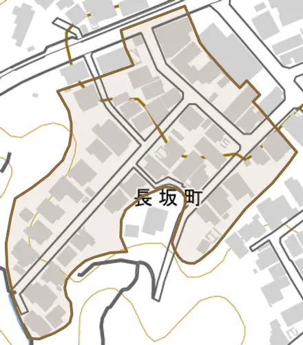 長坂町とその周辺の地図。町の範囲を重ねている
