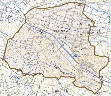 丹生川町町方とその周辺の地図。町の範囲を重ねている