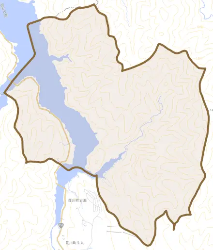 荘川町中野とその周辺の地図。町の範囲を重ねている