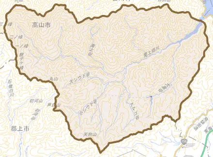 荘川町尾上郷とその周辺の地図。町の範囲を重ねている