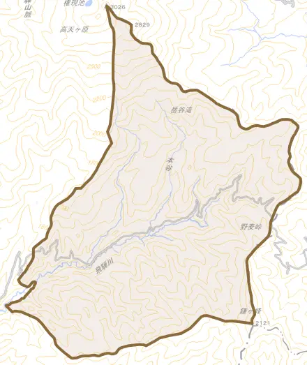 高根町野麦とその周辺の地図。町の範囲を重ねている
