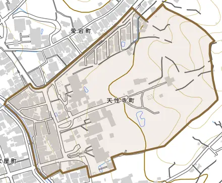 天性寺町とその周辺の地図。町の範囲を重ねている