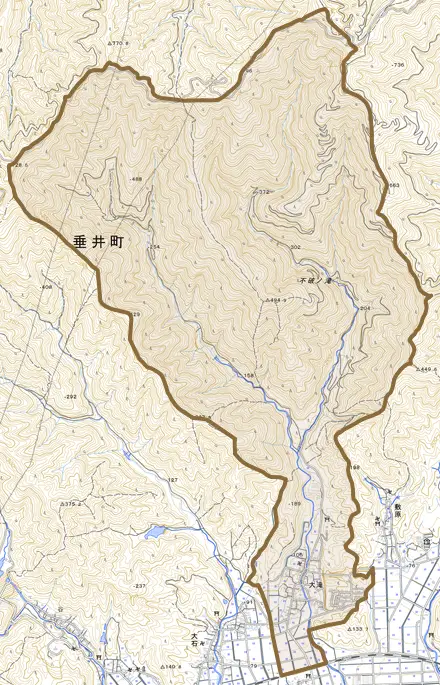 大滝とその周辺の地図。町の範囲を重ねている