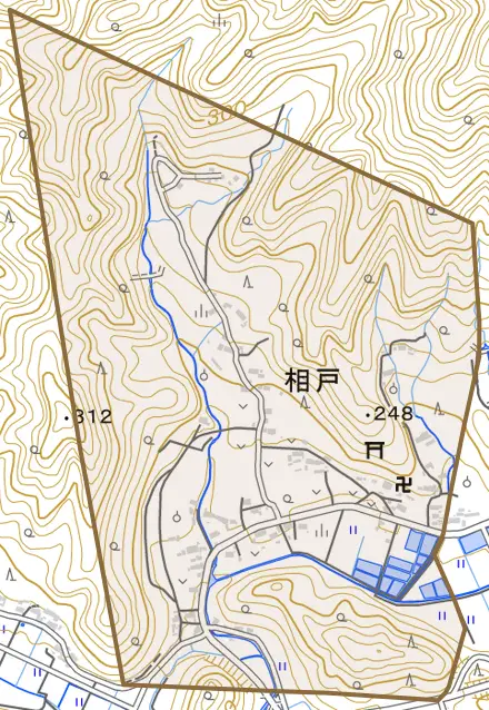 相戸とその周辺の地図。町の範囲を重ねている