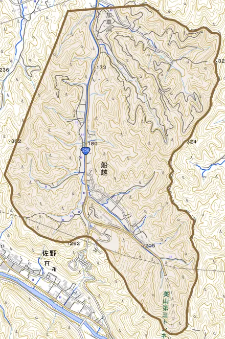 船越とその周辺の地図。町の範囲を重ねている