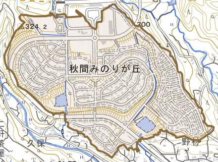 秋間みのりが丘とその周辺の地図。町の範囲を重ねている