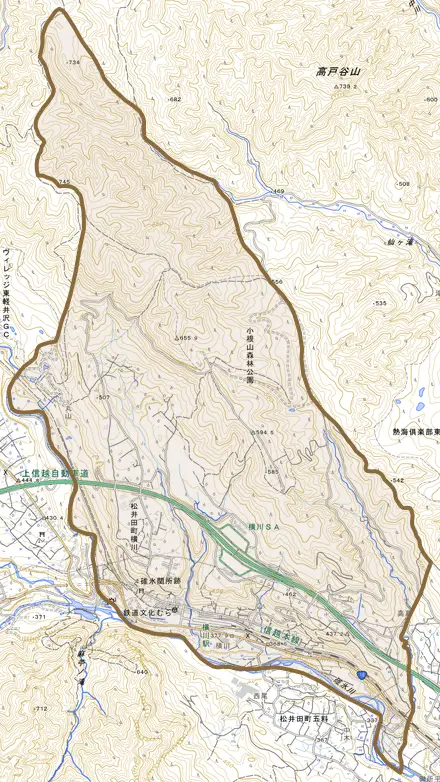松井田町横川とその周辺の地図。町の範囲を重ねている