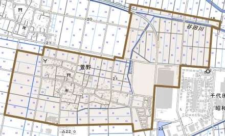 大字萱野とその周辺の地図。町の範囲を重ねている