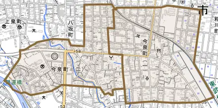 今泉町とその周辺の地図。町の範囲を重ねている