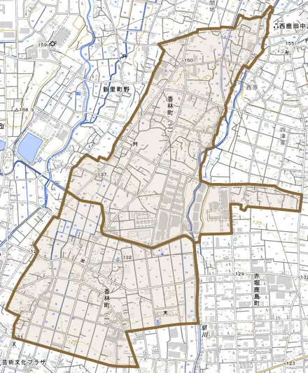 香林町とその周辺の地図。町の範囲を重ねている