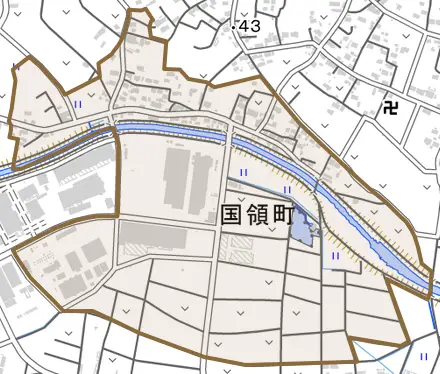 国領町とその周辺の地図。町の範囲を重ねている