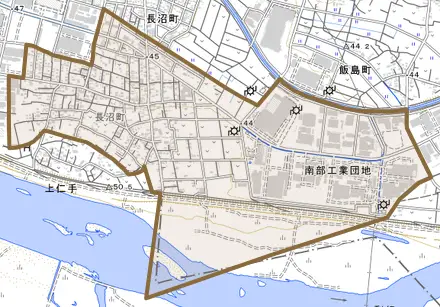 長沼町とその周辺の地図。町の範囲を重ねている