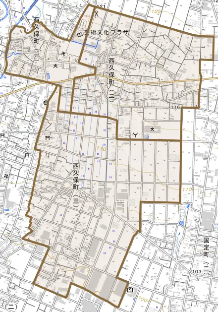 西久保町とその周辺の地図。町の範囲を重ねている