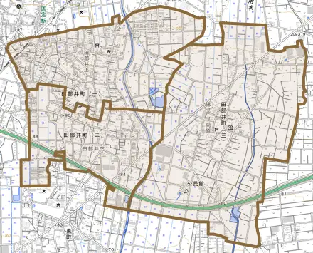 田部井町とその周辺の地図。町の範囲を重ねている