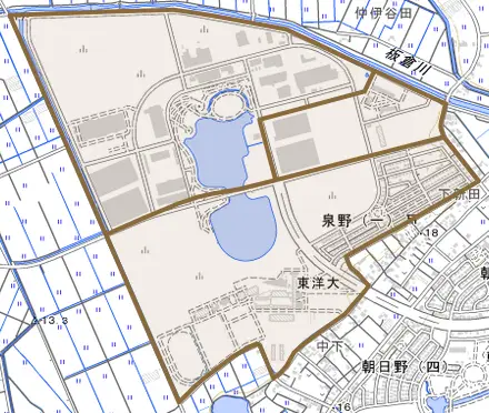 泉野とその周辺の地図。町の範囲を重ねている