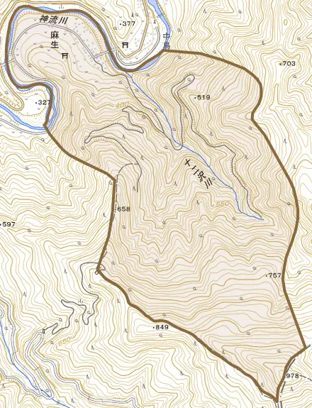 大字麻生とその周辺の地図。町の範囲を重ねている