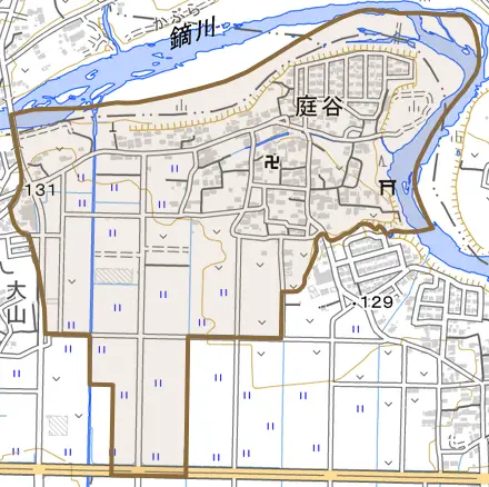 大字庭谷とその周辺の地図。町の範囲を重ねている