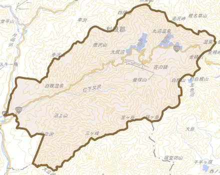 大字東小川とその周辺の地図。町の範囲を重ねている