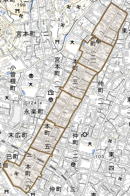 本町とその周辺の地図。町の範囲を重ねている