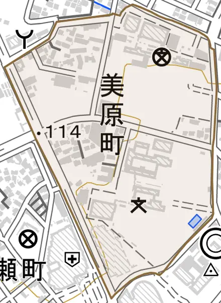 美原町とその周辺の地図。町の範囲を重ねている