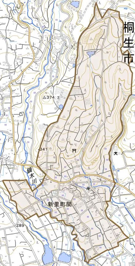 新里町関とその周辺の地図。町の範囲を重ねている