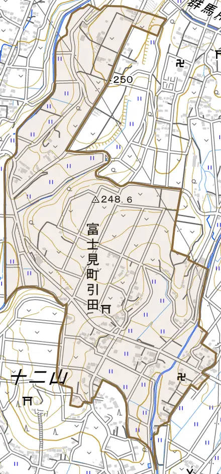 富士見町引田とその周辺の地図。町の範囲を重ねている