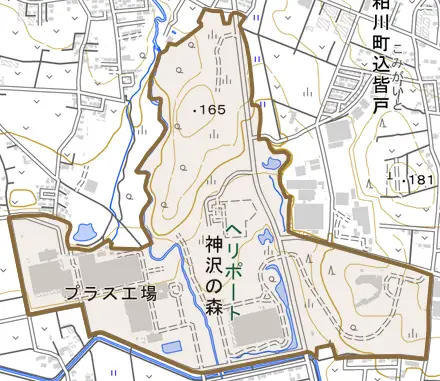 神沢の森とその周辺の地図。町の範囲を重ねている