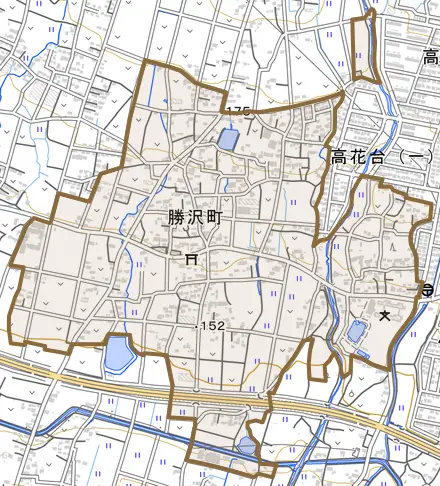 勝沢町とその周辺の地図。町の範囲を重ねている