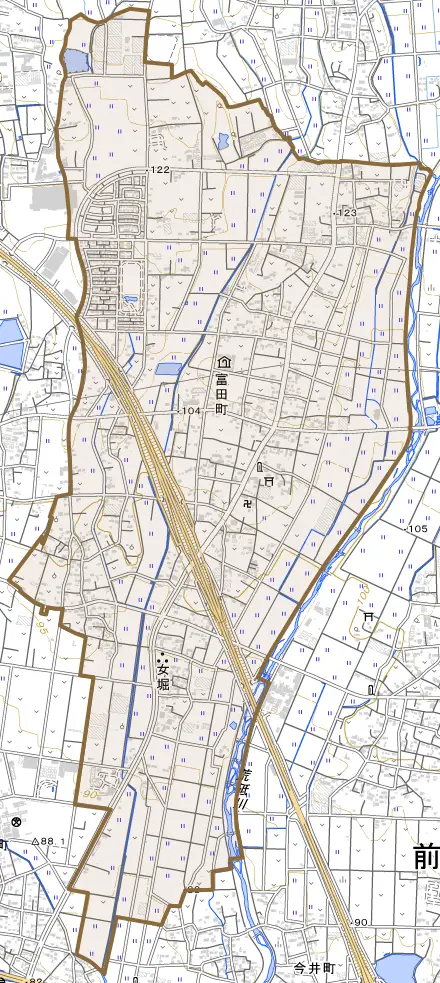 富田町とその周辺の地図。町の範囲を重ねている