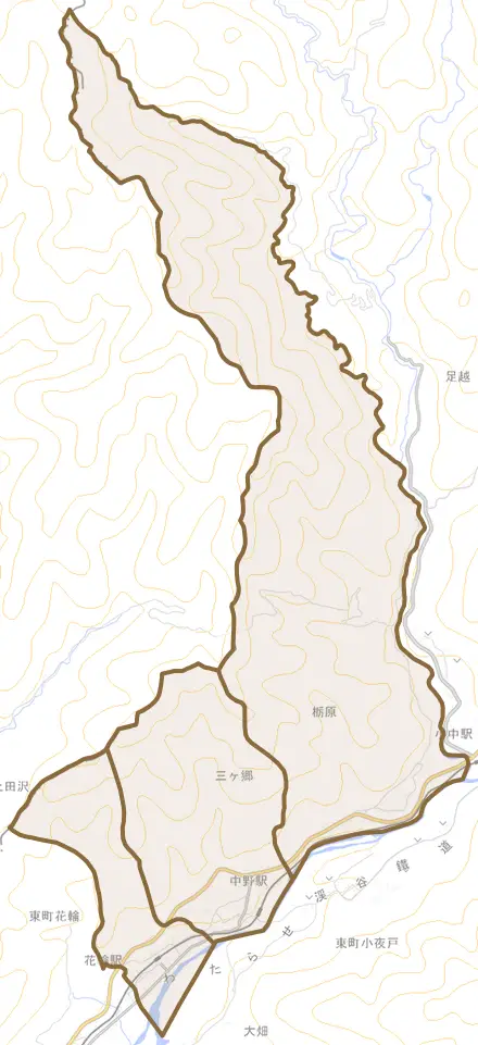 東町花輪とその周辺の地図。町の範囲を重ねている