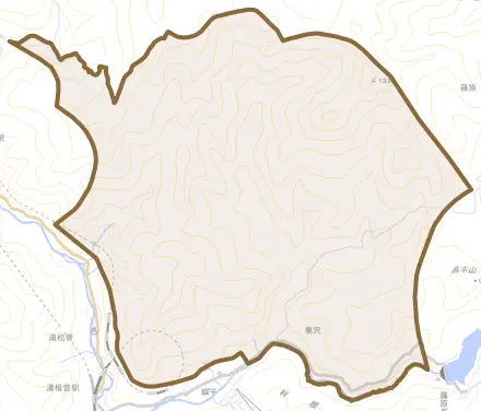 粟沢とその周辺の地図。町の範囲を重ねている