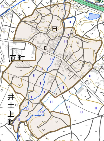 原町とその周辺の地図。町の範囲を重ねている