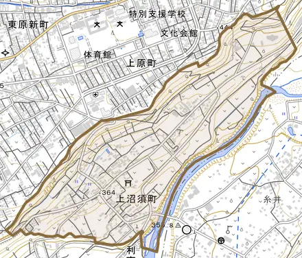 上沼須町とその周辺の地図。町の範囲を重ねている