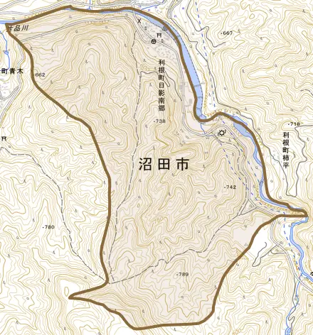 利根町日影南郷とその周辺の地図。町の範囲を重ねている
