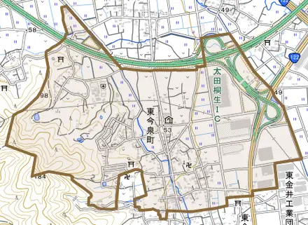 東今泉町とその周辺の地図。町の範囲を重ねている