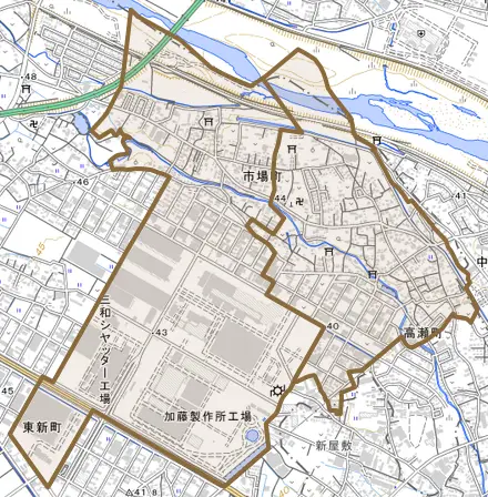 市場町とその周辺の地図。町の範囲を重ねている