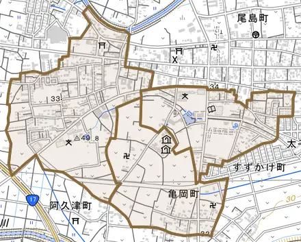 亀岡町とその周辺の地図。町の範囲を重ねている