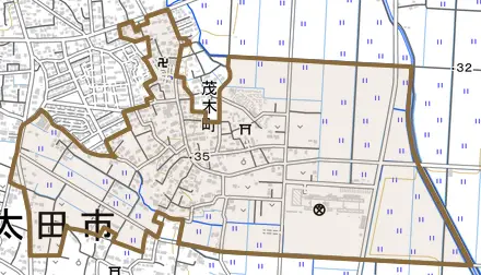 茂木町とその周辺の地図。町の範囲を重ねている