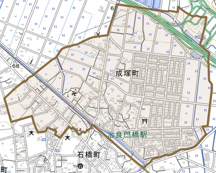 成塚町とその周辺の地図。町の範囲を重ねている