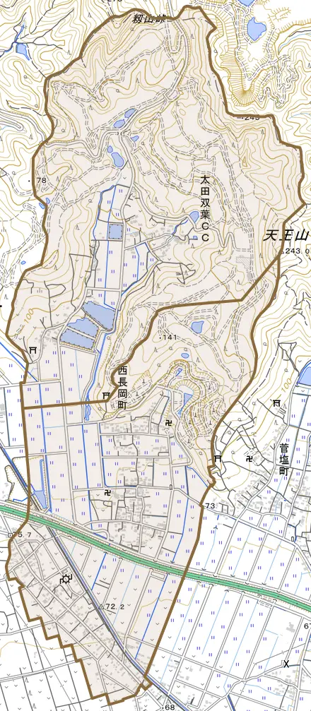 西長岡町とその周辺の地図。町の範囲を重ねている