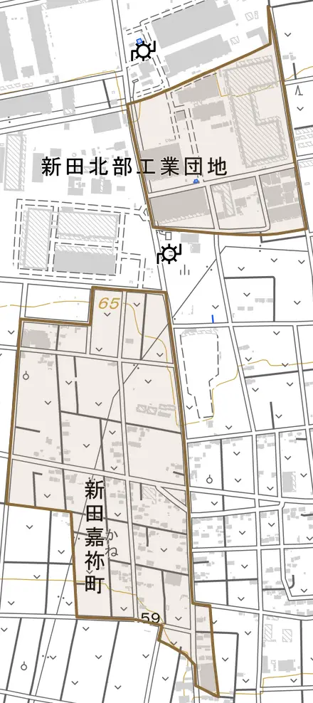 新田嘉祢町とその周辺の地図。町の範囲を重ねている