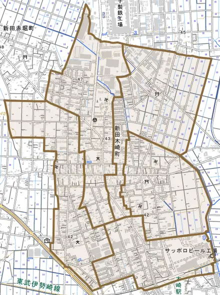 新田木崎町とその周辺の地図。町の範囲を重ねている