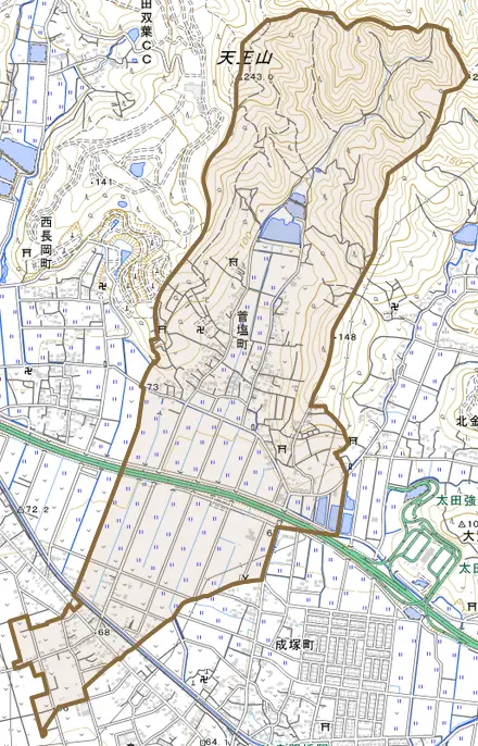 菅塩町とその周辺の地図。町の範囲を重ねている
