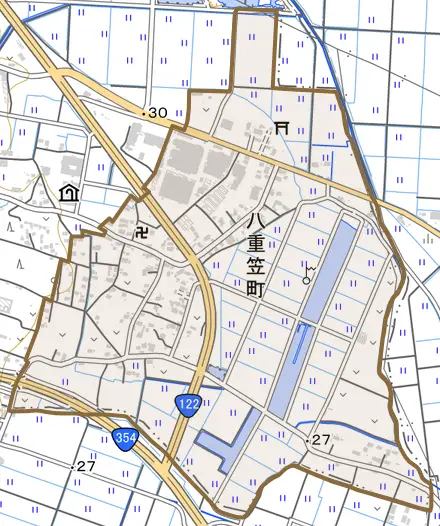 八重笠町とその周辺の地図。町の範囲を重ねている