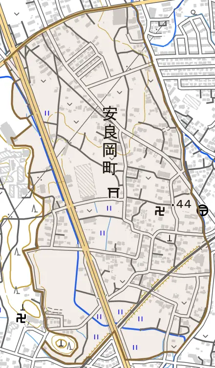 安良岡町とその周辺の地図。町の範囲を重ねている